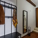 Guesthost - A 2 Min Dal Museo Della Cattedrale San Apartment