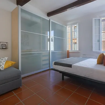 Apartman Guesthost - A 2 Min Dal Museo Della Cattedrale San *