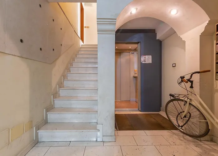 Guesthost - A 2 Min Dal Museo Della Cattedrale San * Ferrara