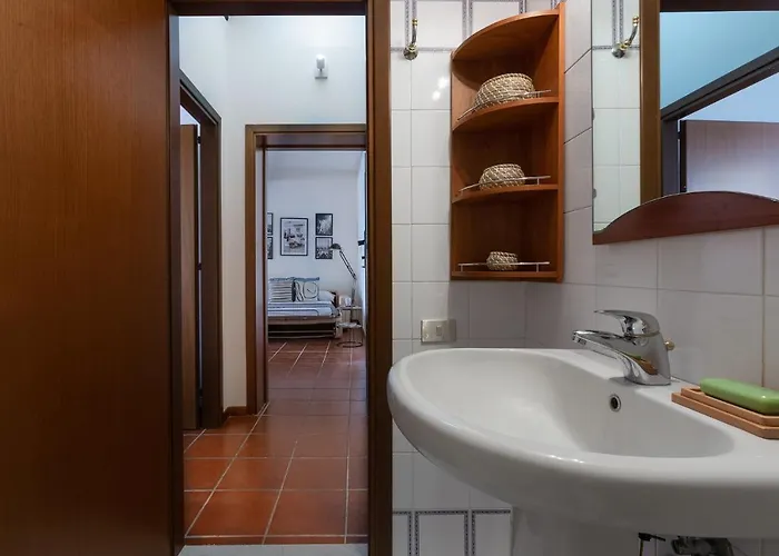 Apartament Guesthost - A 2 Min Dal Museo Della Cattedrale San Ferrara